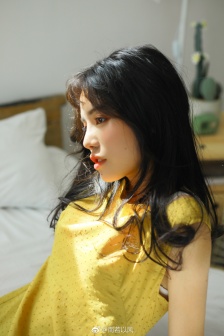 新任女教师